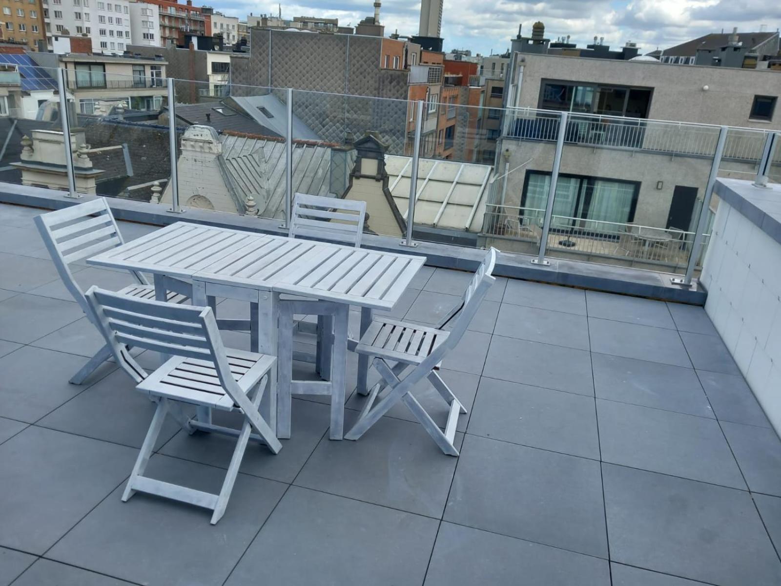 Gezellig Centraal Gelegen Penthouse Oostende Apartment Exterior photo